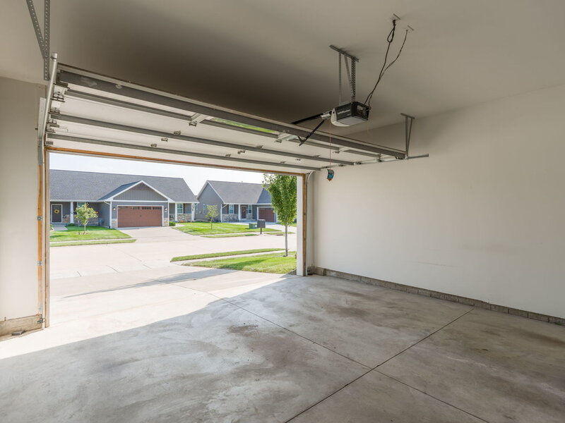 3044 Mary Leigh Drive Bettendorf IA 52722
