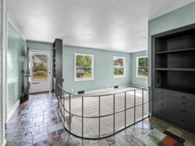 828 10th Street Bettendorf IA 52722