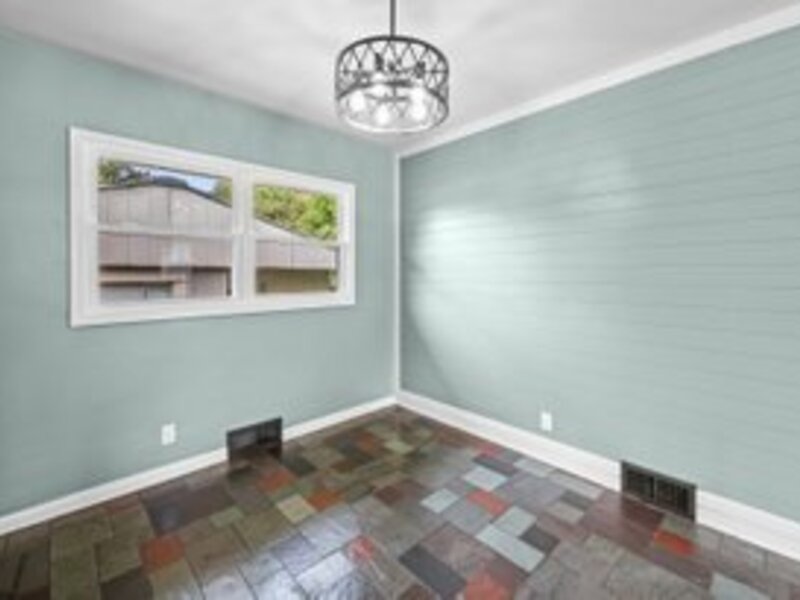 828 10th Street Bettendorf IA 52722