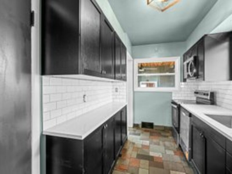 828 10th Street Bettendorf IA 52722
