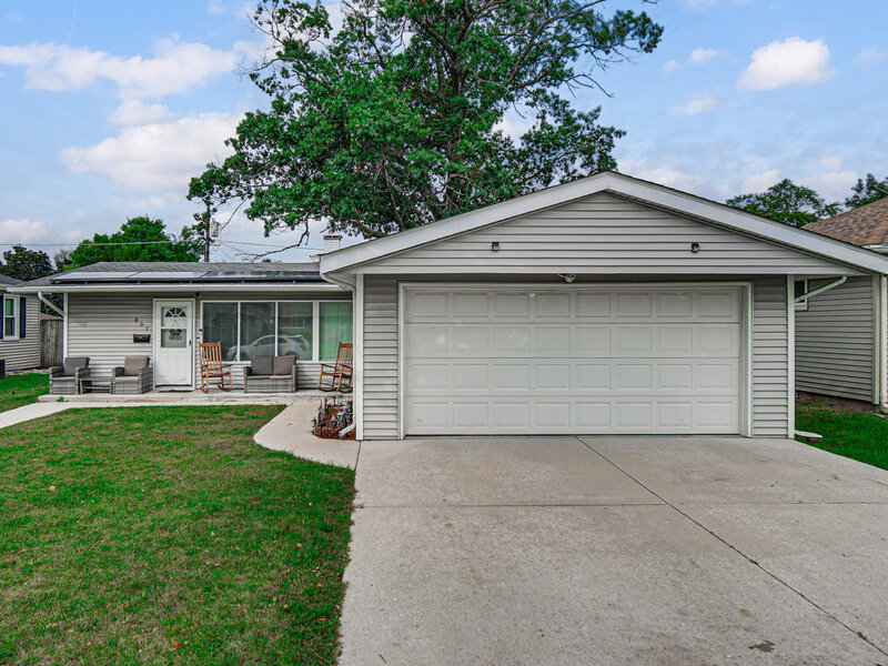 809 Westshire Drive Joliet IL 60435