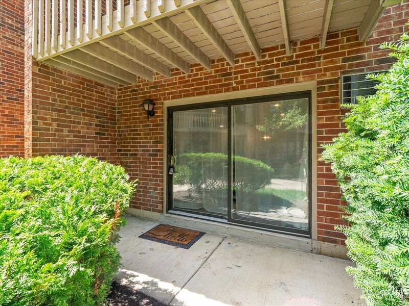 2370 Abbeywood Drive Lisle IL 60532