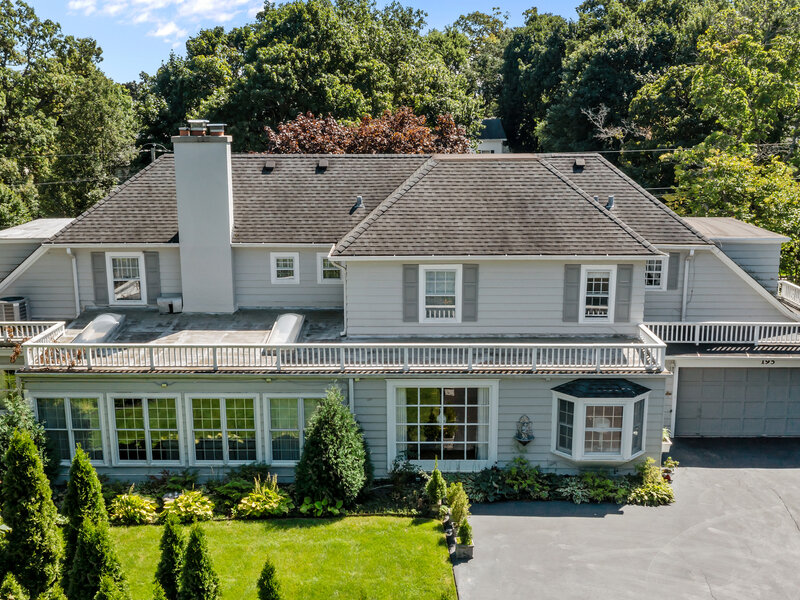 195 Maple Hill Road Glencoe IL 60022
