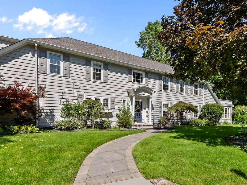 195 Maple Hill Road Glencoe IL 60022