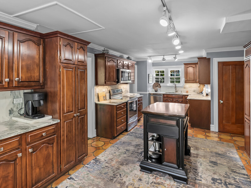 195 Maple Hill Road Glencoe IL 60022