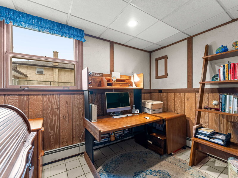 12449 S Mcvickers Avenue Palos Heights IL 60463