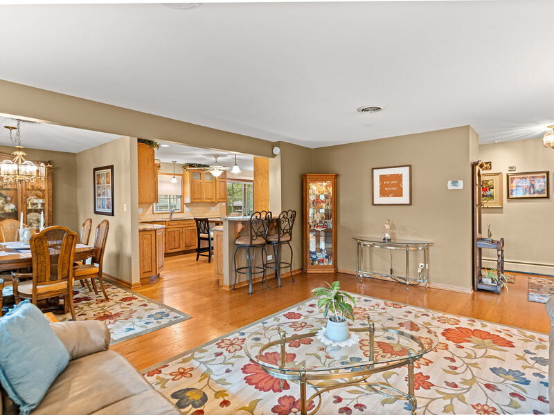 12449 S Mcvickers Avenue Palos Heights IL 60463