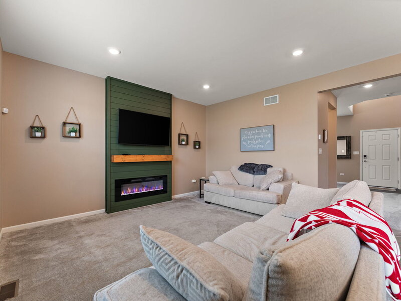 10048 W 145th Avenue Cedar Lake IN 46303