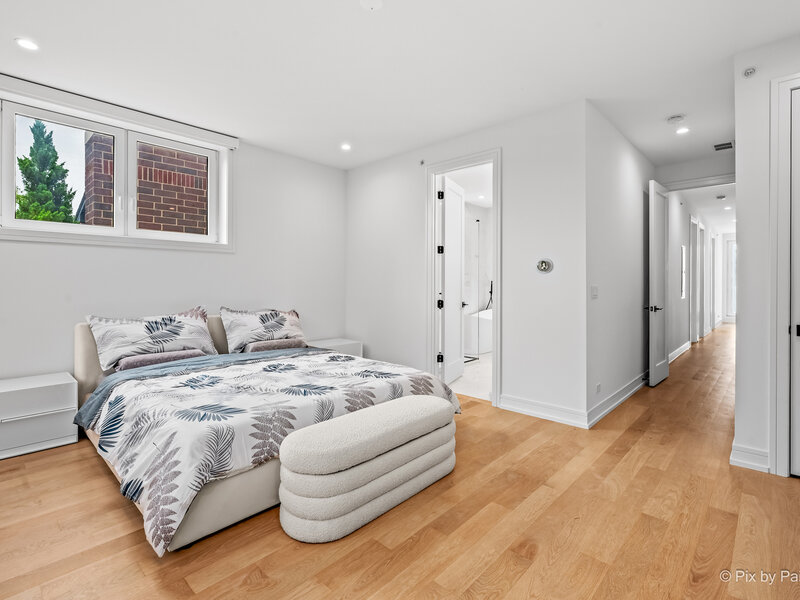 2640 N Bosworth Avenue Chicago IL 60614