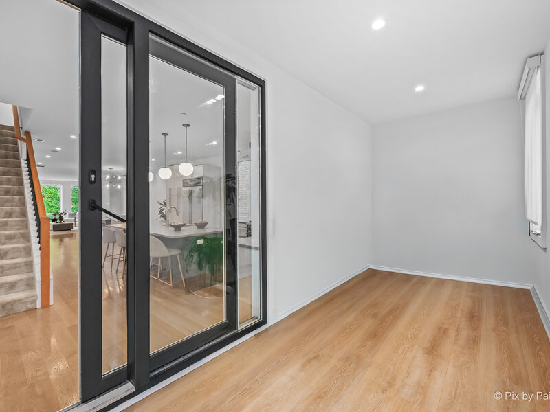 2640 N Bosworth Avenue Chicago IL 60614