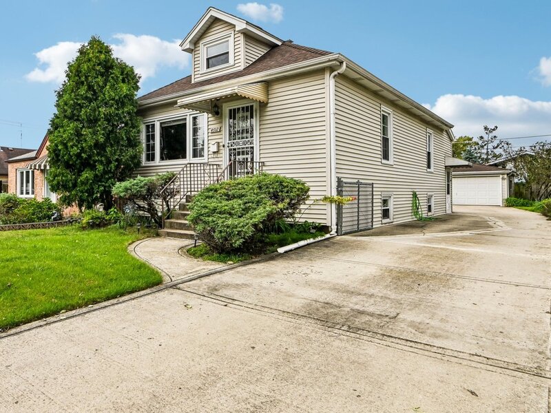 4312 Grace Street Schiller Park IL 60176