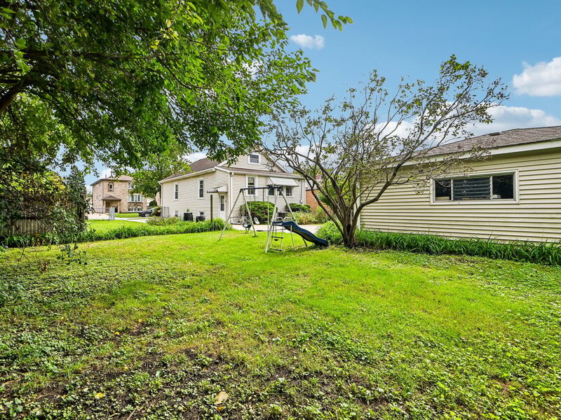 4312 Grace Street Schiller Park IL 60176