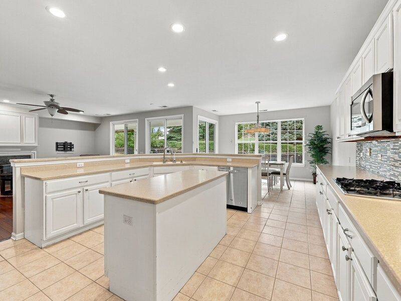 12805 Muir Drive Huntley IL 60142