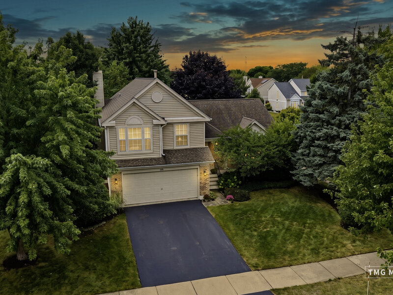 195 Meadow Lakes Boulevard Aurora IL 60504