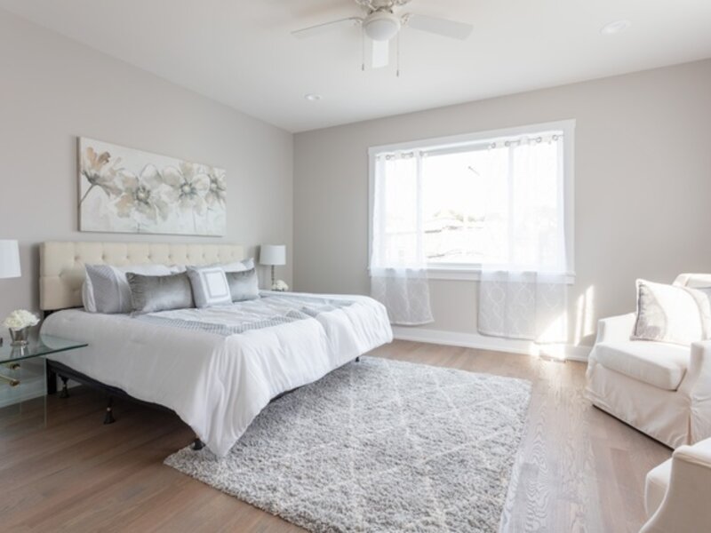 530 E 44th Place Chicago IL 60653