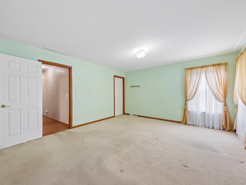 3519 Blue Heron Circle Grayslake IL 60030