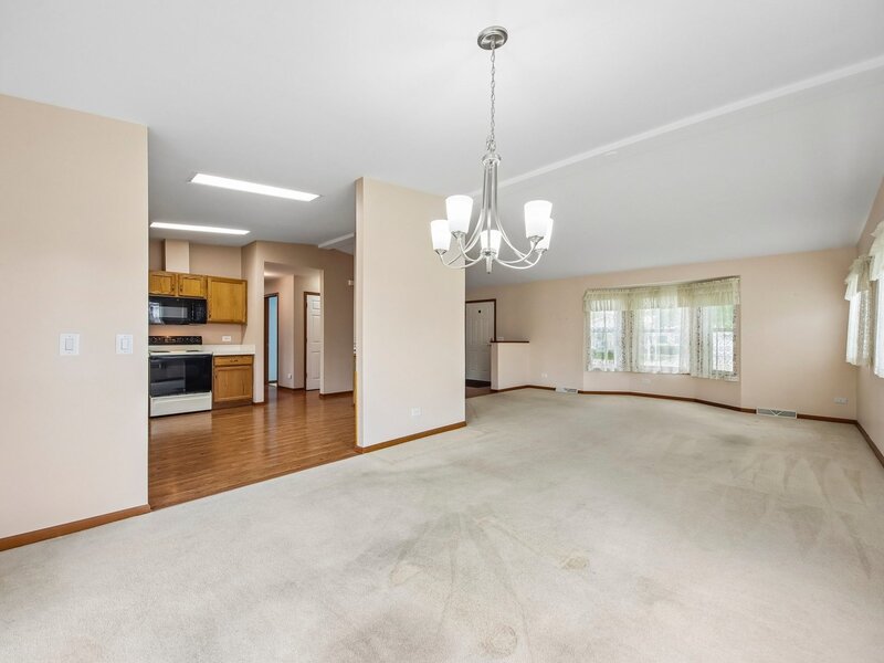 3519 Blue Heron Circle Grayslake IL 60030
