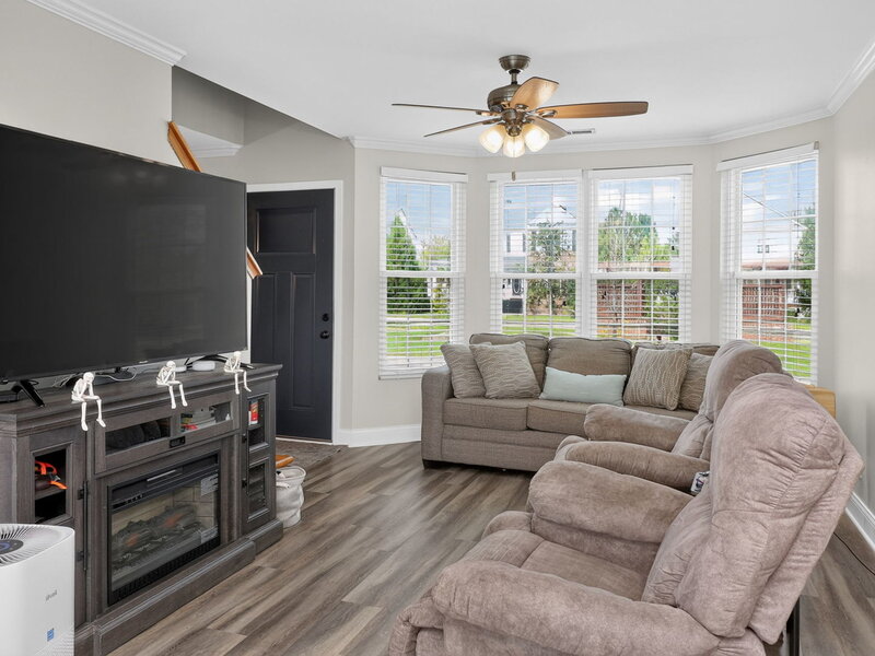 224 Presidential Boulevard Oswego IL 60543