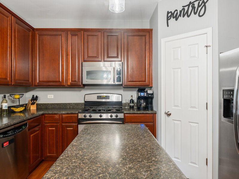 2425 Sir Barton Lane Montgomery IL 60538