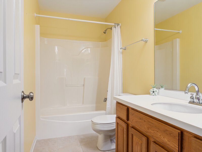 2425 Sir Barton Lane Montgomery IL 60538