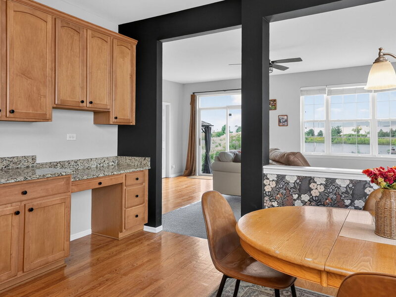 239 Bluegrass Parkway Oswego IL 60543
