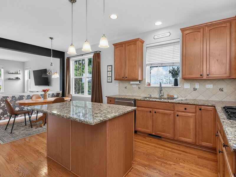 239 Bluegrass Parkway Oswego IL 60543