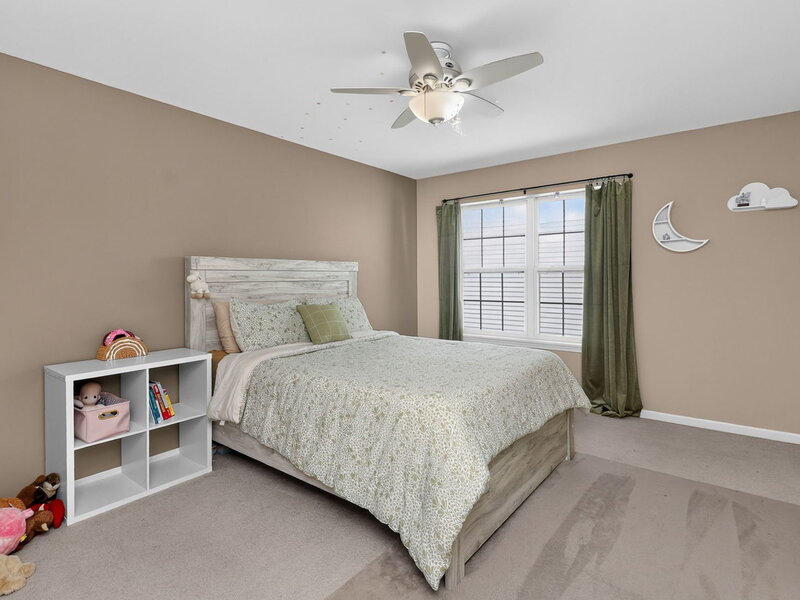 239 Bluegrass Parkway Oswego IL 60543