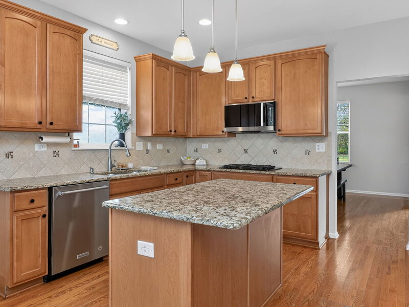 239 Bluegrass Parkway Oswego IL 60543