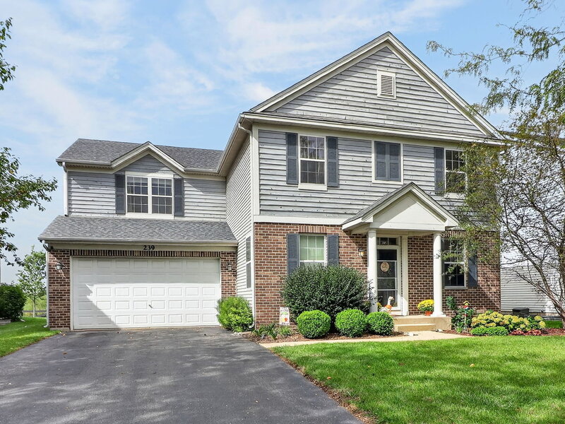 239 Bluegrass Parkway Oswego IL 60543