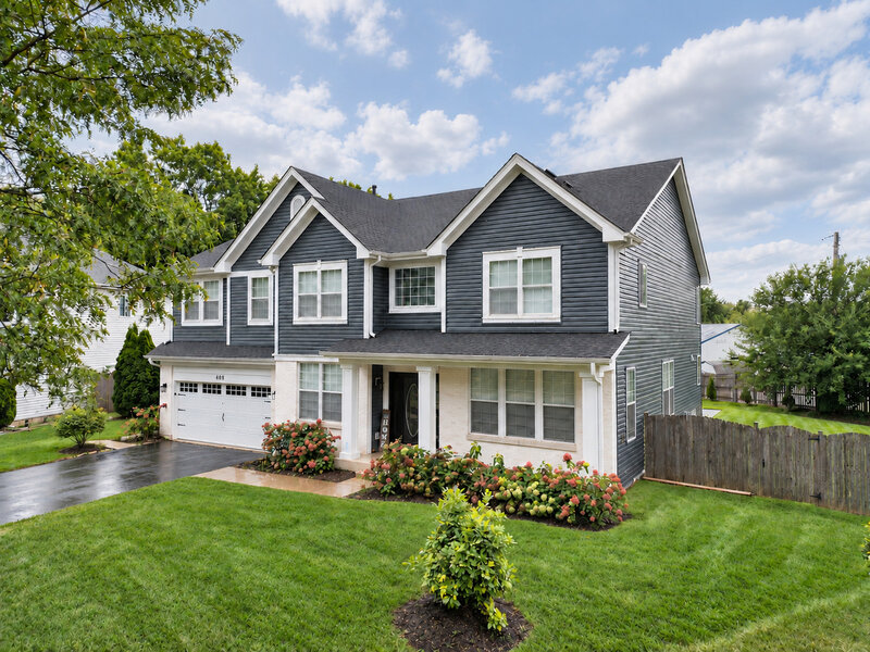 408 Pinehurst Court Gurnee IL 60031