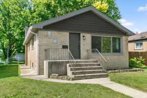 Photo of 14214 Minerva Avenue Dolton IL 60419