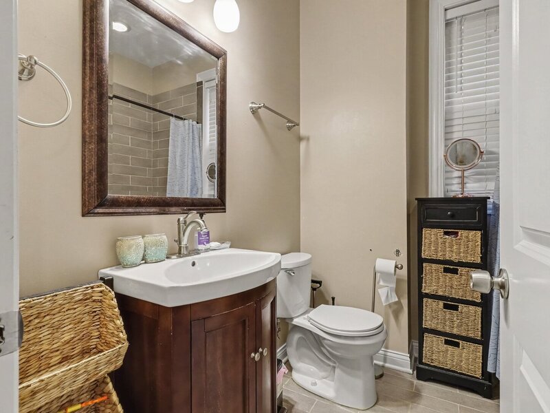 4628 S Langley Avenue Chicago IL 60653