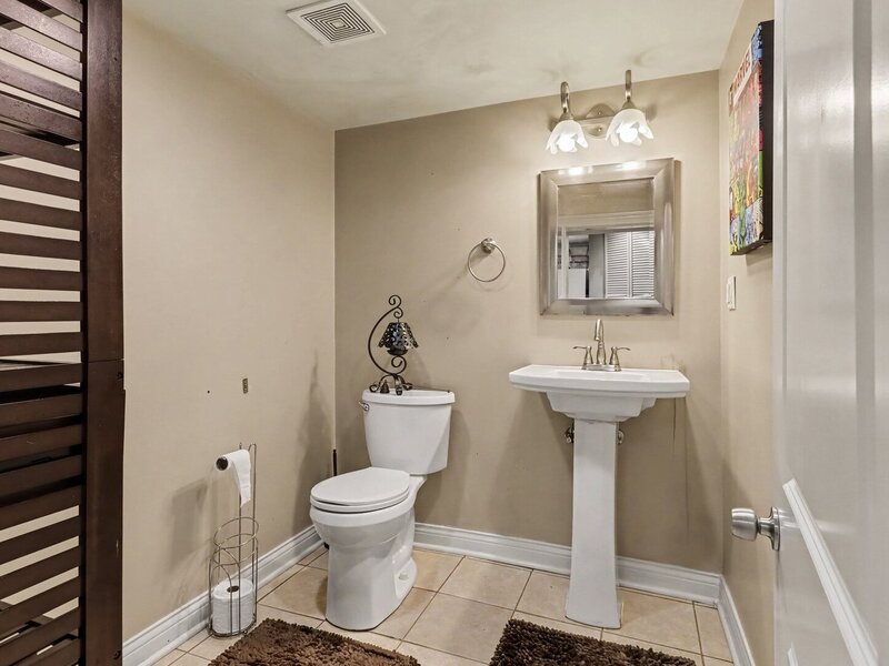 4628 S Langley Avenue Chicago IL 60653