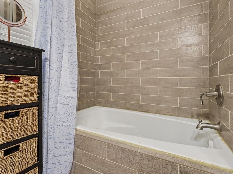 4628 S Langley Avenue Chicago IL 60653