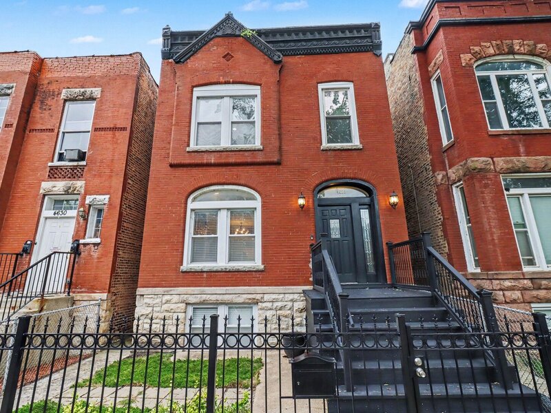 4628 S Langley Avenue Chicago IL 60653