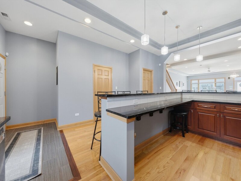 2646 S Hillock Avenue Chicago IL 60608