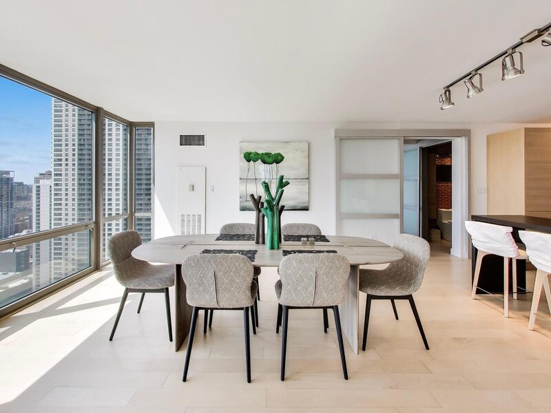 2 E Erie Street Chicago IL 60611