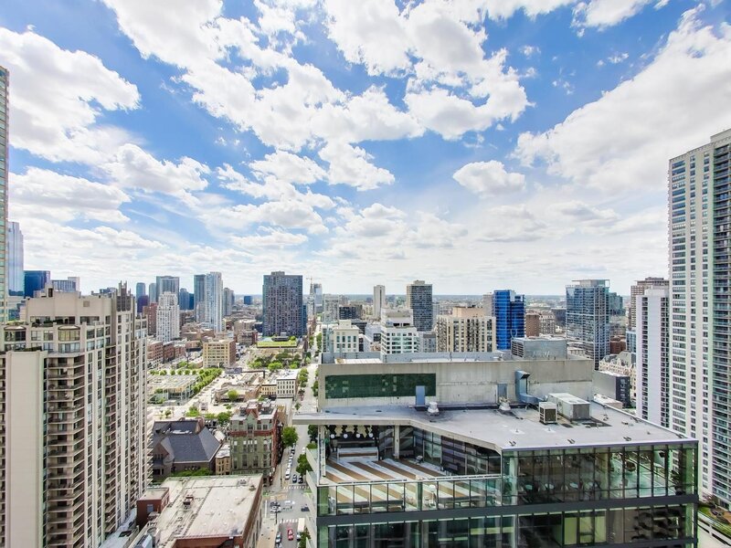 2 E Erie Street Chicago IL 60611