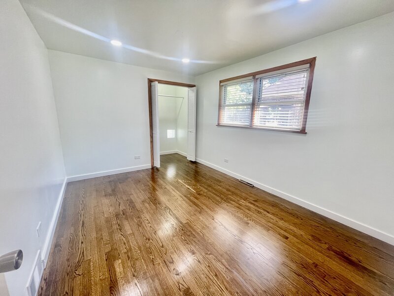 847 W 50th Street Chicago IL 60609