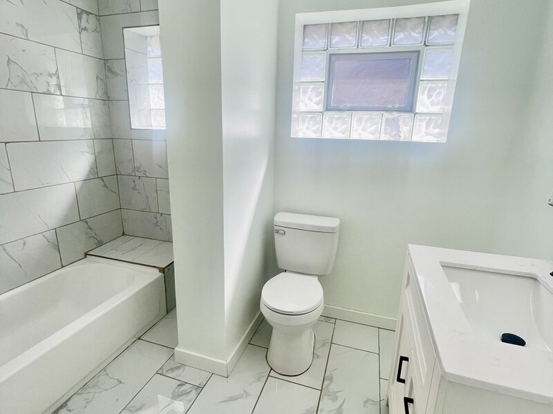 847 W 50th Street Chicago IL 60609