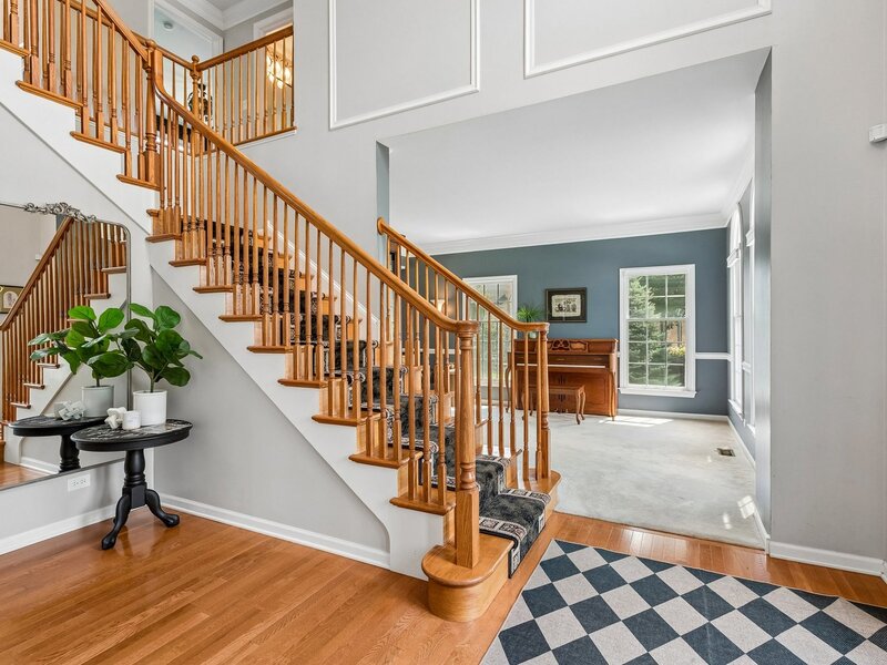 16 Eagle Ridge Drive Hawthorn Woods IL 60047