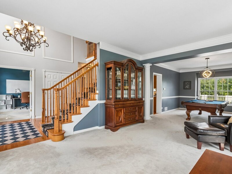 16 Eagle Ridge Drive Hawthorn Woods IL 60047
