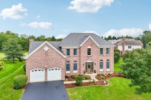 Photo of 16 Eagle Ridge Drive Hawthorn Woods IL 60047