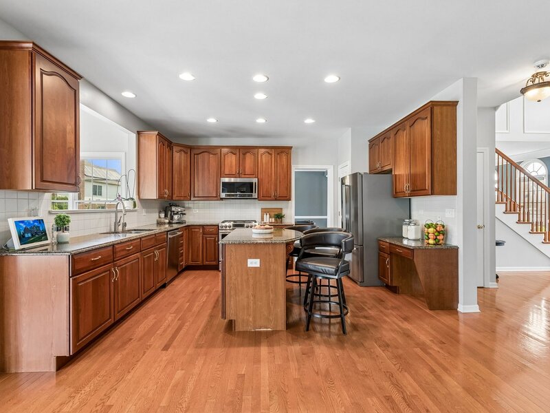 16 Eagle Ridge Drive Hawthorn Woods IL 60047