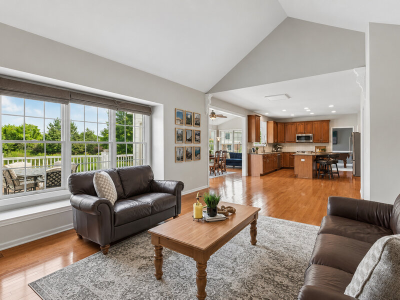 16 Eagle Ridge Drive Hawthorn Woods IL 60047