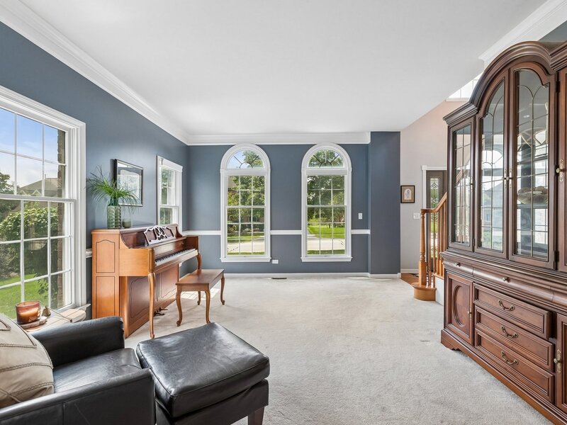 16 Eagle Ridge Drive Hawthorn Woods IL 60047