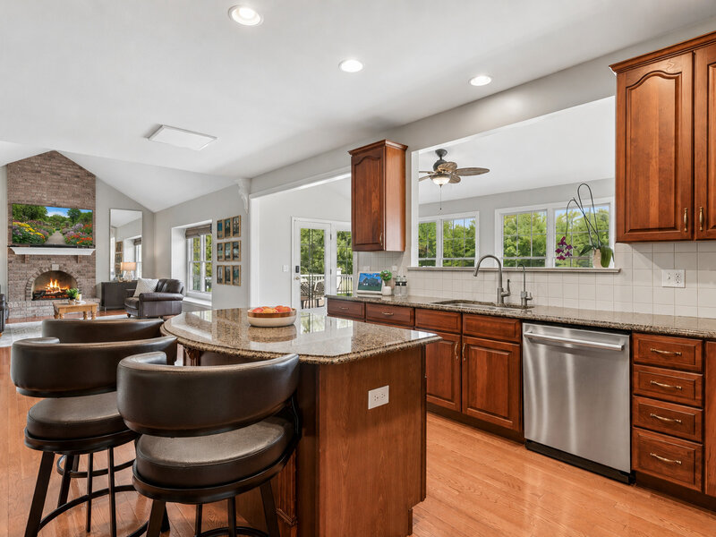 16 Eagle Ridge Drive Hawthorn Woods IL 60047