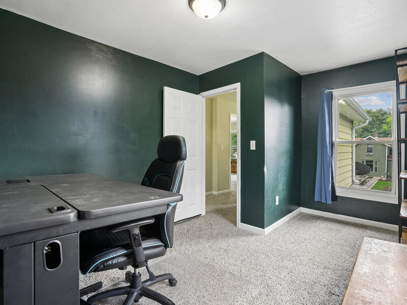 624 W 16th Street Davenport IA 52803