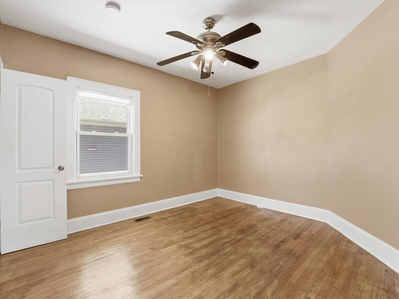 1426 S 18th Avenue Maywood IL 60153
