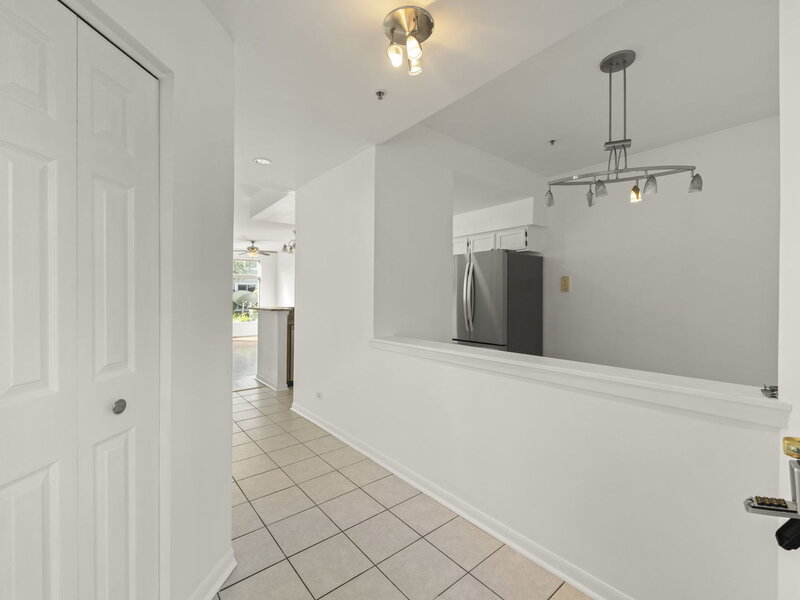 1165 E Cambria Lane Lombard IL 60148